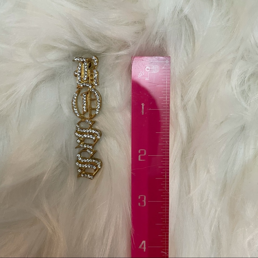 “BOSS” earrings - Picture 4 of 6